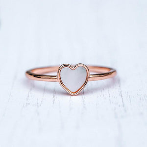 HEART OF PEARL RING